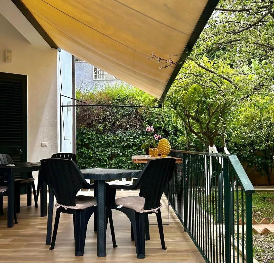 Alemar Bed & Breakfast Mondello Italy